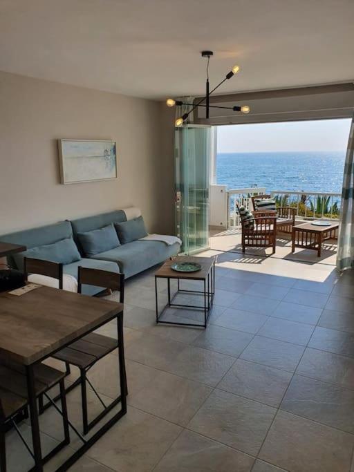Front Mer - Sublime Appartement Moderne Et Confortable Естепона Екстер'єр фото
