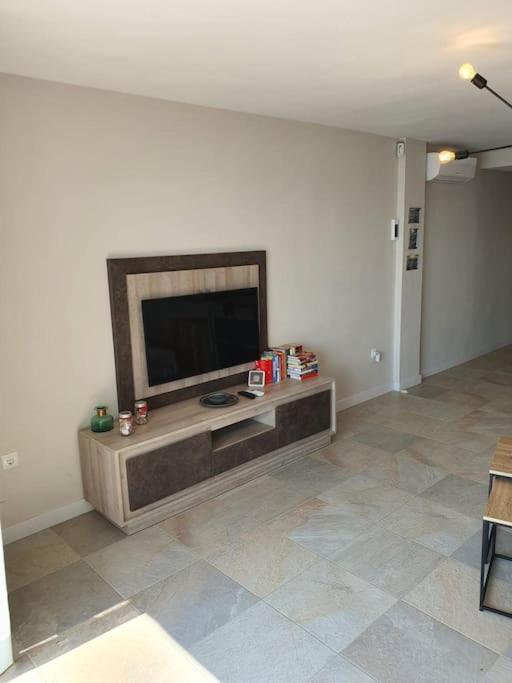 Front Mer - Sublime Appartement Moderne Et Confortable Естепона Екстер'єр фото